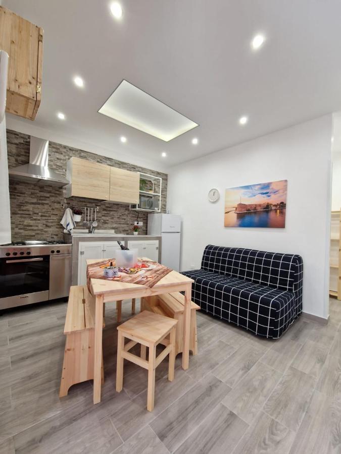 La Casa Di Teresa Hotell Taranto Exteriör bild