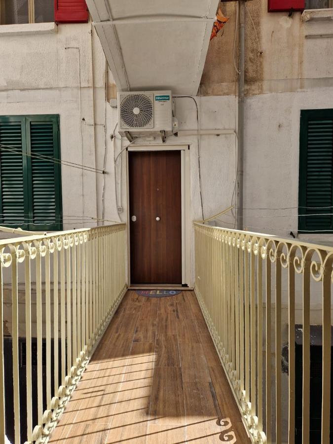 La Casa Di Teresa Hotell Taranto Exteriör bild