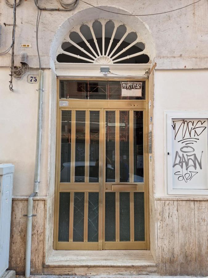 La Casa Di Teresa Hotell Taranto Exteriör bild